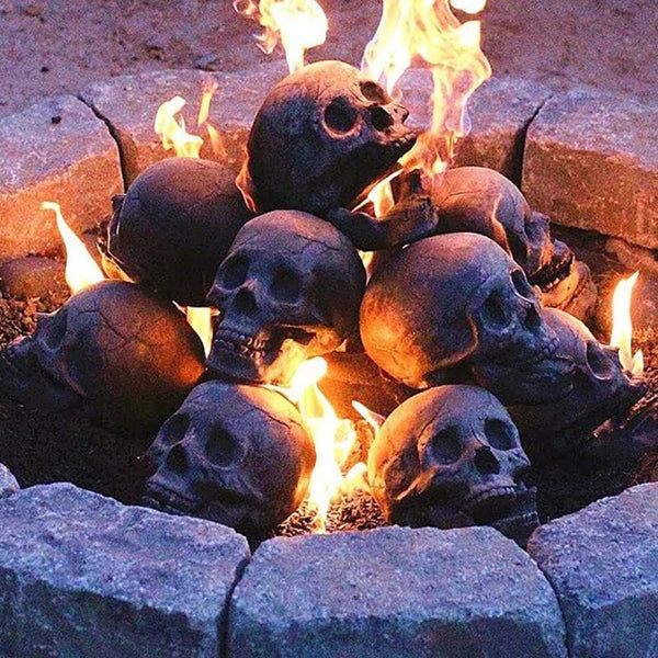 Décoration d'Halloween : Bougies et mini cheminées à l'éthanol pour une ambiance terrifiante